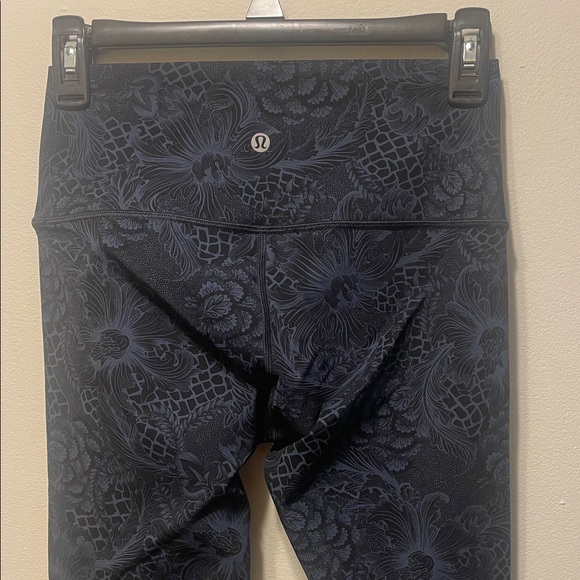 lululemon athletica Pants - Lululemon High-Rise winder under Floral Print Leggings — Navy